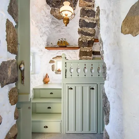 Apartmán Messes Traditional Stone House With Amazing Sea View