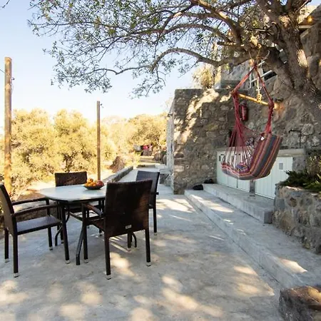 Lejlighed Messes Traditional Stone House With Amazing Sea View Mandrákion