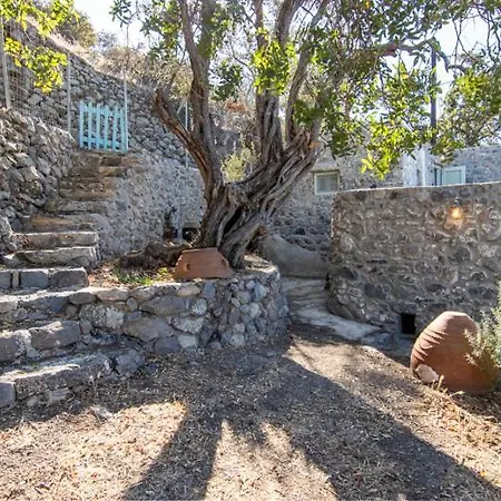 Messes Traditional Stone House With Amazing Sea View * Mandrákion