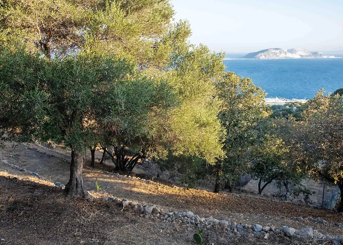 Messes Traditional Stone House With Amazing Sea View